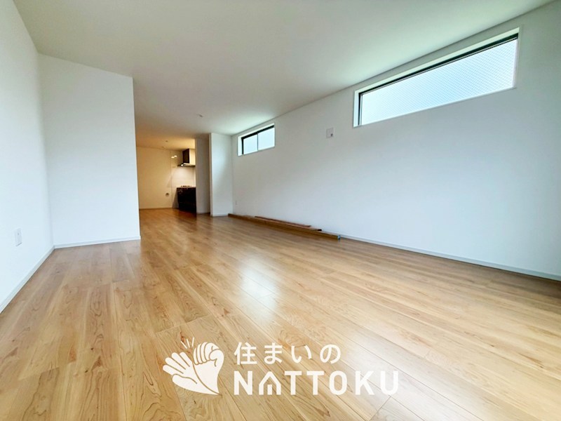 京都市右京区太秦上ノ段町　第2期　2号地 内観写真（リビング）