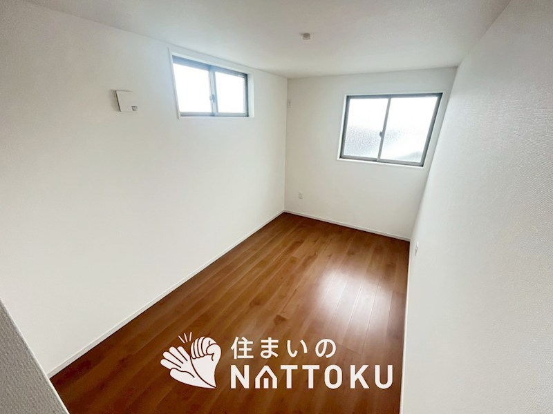 高槻市西冠　第1期　 内観写真（リビング以外の居室）
