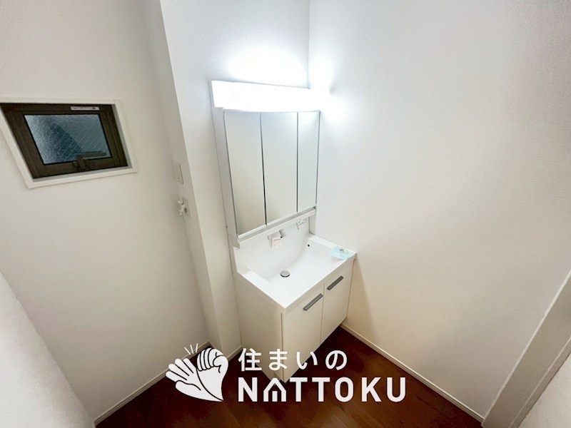 高槻市西冠　第1期　 内観写真（洗面台・洗面所）