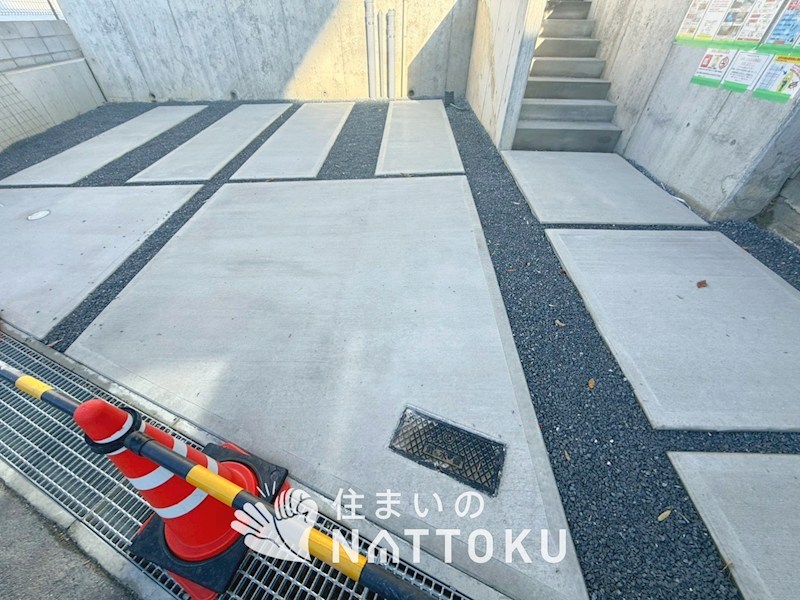 八幡市八幡石不動　第1期　2号地 現地写真（駐車場）