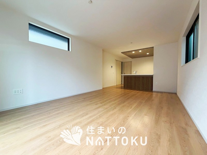 京都市北区大宮西野山町　第1期 内観写真（リビング）