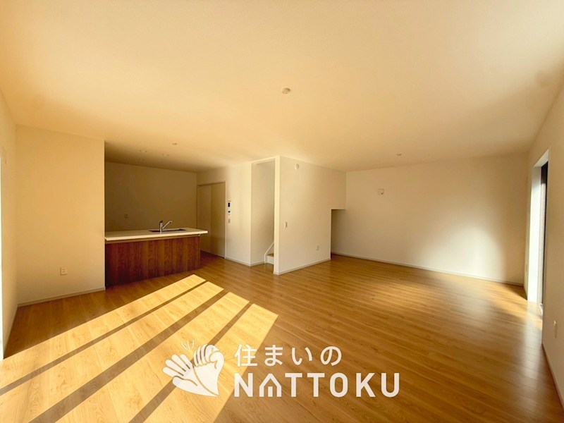 栗東市中沢　第3期　1号地 内観写真（リビング）