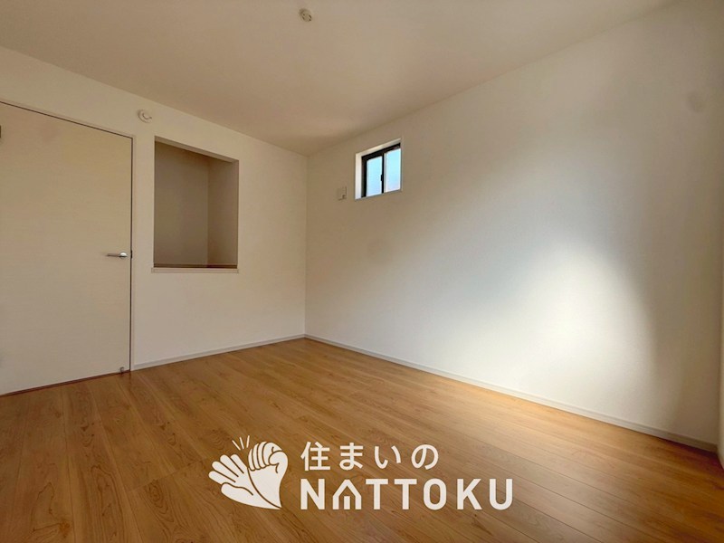 栗東市中沢　第3期　1号地 内観写真（リビング以外の居室）