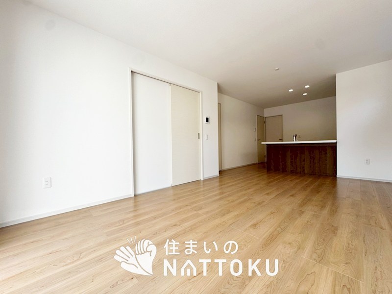城陽市寺田宮ノ谷　第2期　1号地 内観写真（リビング）