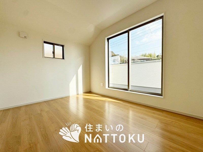 城陽市寺田宮ノ谷　第2期　1号地 内観写真（リビング以外の居室）