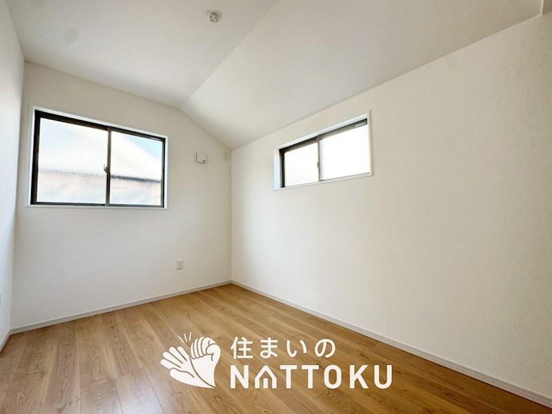 城陽市寺田宮ノ谷　第2期　1号地 内観写真（リビング以外の居室）