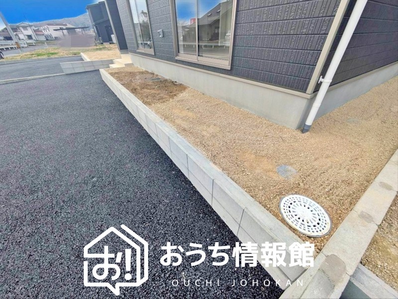 瑞浪市下沖町　第4期　2号棟 現地写真（庭）