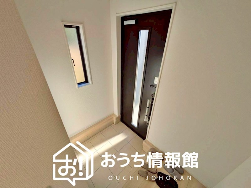 瑞浪市下沖町　第4期　3号棟  現地写真（玄関）