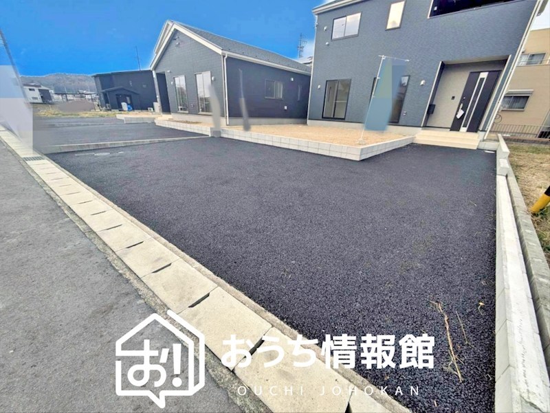 瑞浪市下沖町　第4期　3号棟  現地写真（駐車場）