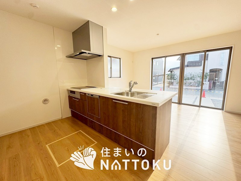 野洲市大畑　第2期 内観写真（キッチン）