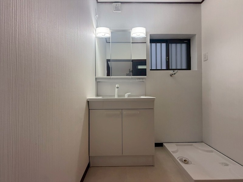 枚方市出屋敷元町 内観写真（洗面台・洗面所）