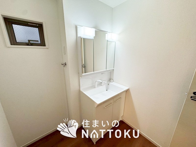 寝屋川市春日町　第2期　 内観写真（洗面台・洗面所）