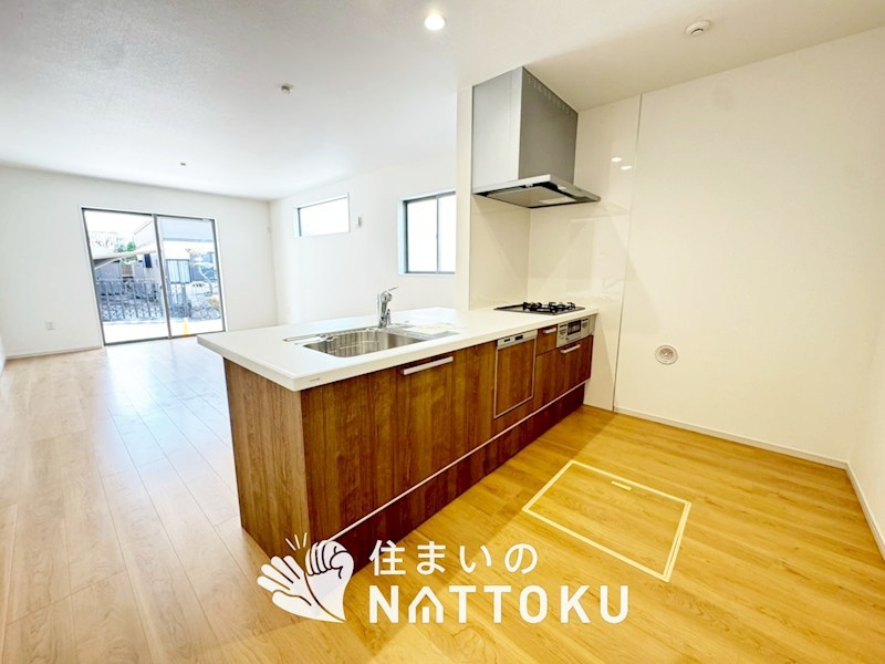 城陽市寺田尼塚　第1期　1号地 内観写真（キッチン）
