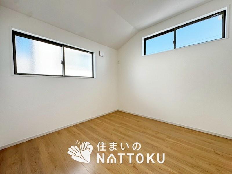 城陽市寺田尼塚　第1期　1号地 内観写真（リビング以外の居室）