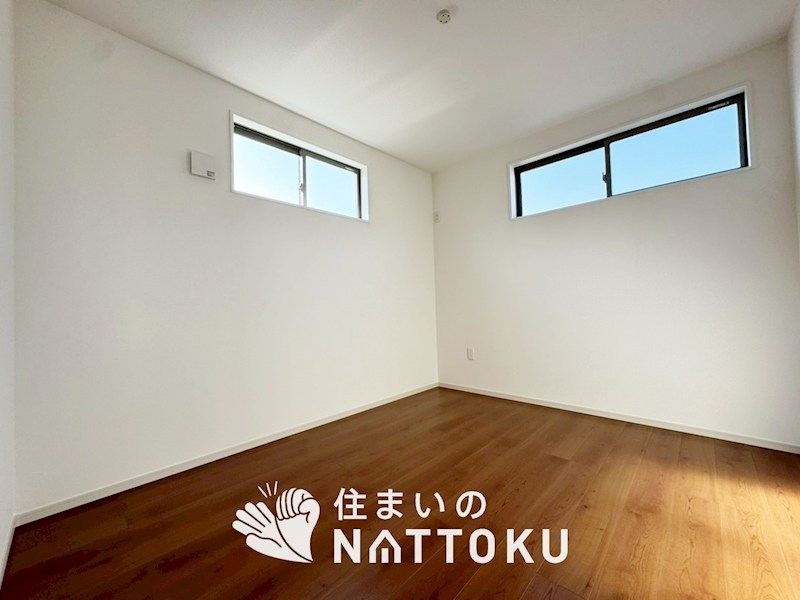 城陽市寺田尼塚　第1期　2号地 内観写真（リビング以外の居室）