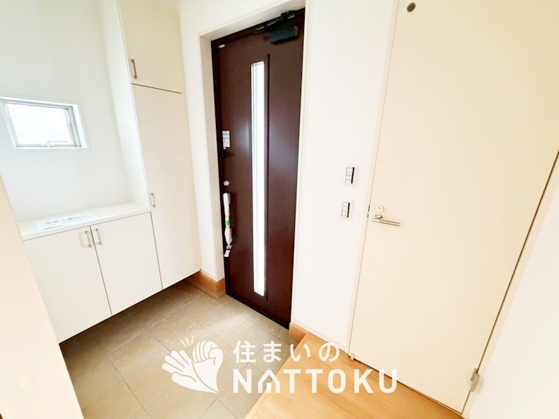 大津市皇子が丘　第1期 現地写真（玄関）