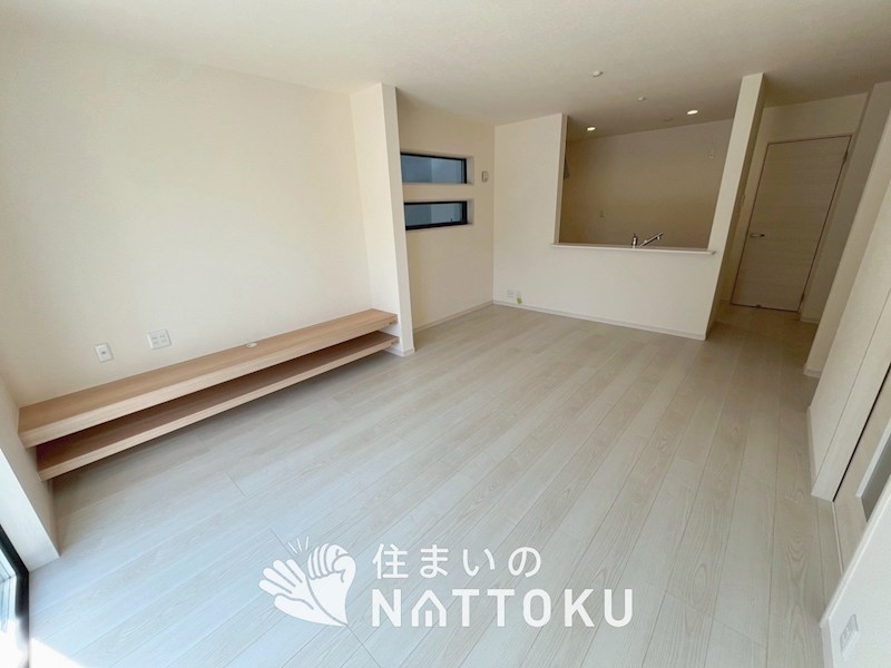 茨木市島　第3期　2号地 内観写真（リビング）