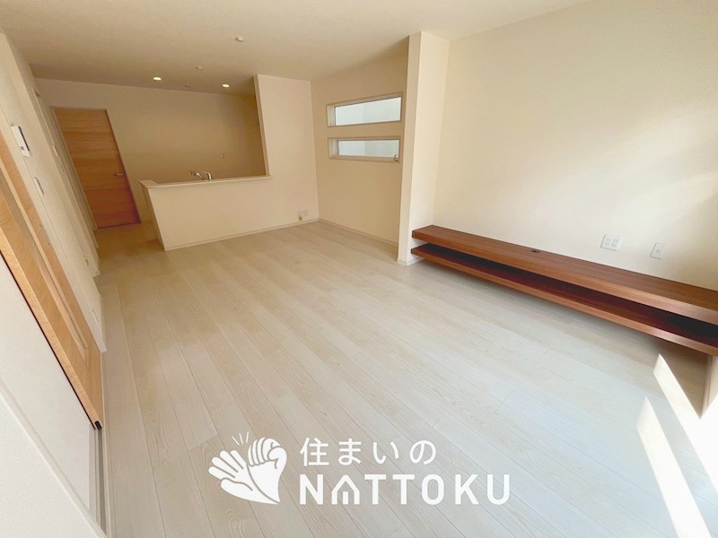 茨木市島　第3期　4号地 内観写真（リビング）