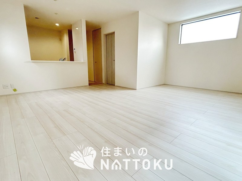 姫路市御立中　第4期　1号地 内観写真（リビング）