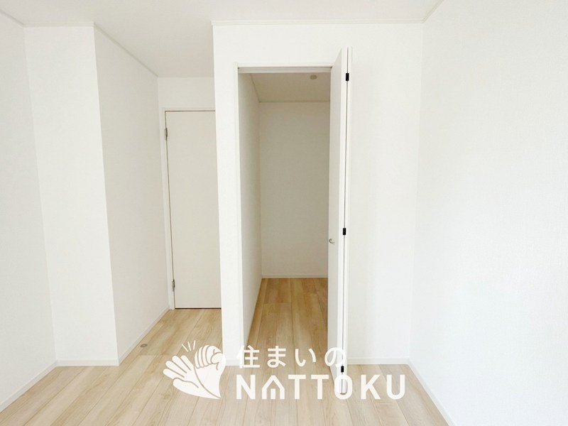 加古川市野口町良野　第12期　2号地  内観写真（収納）