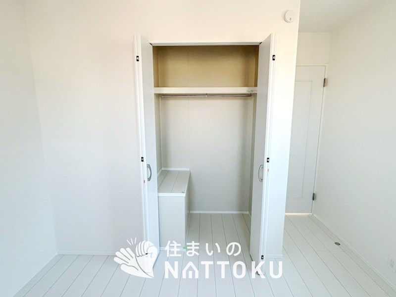 加古川市平岡町土山　B号地  内観写真（収納）