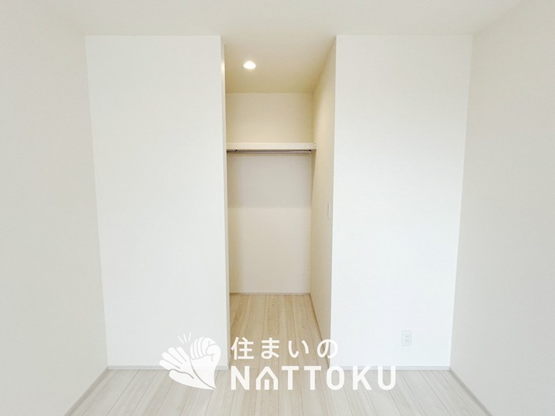 明石市魚住町西岡　第21期　 内観写真（収納）
