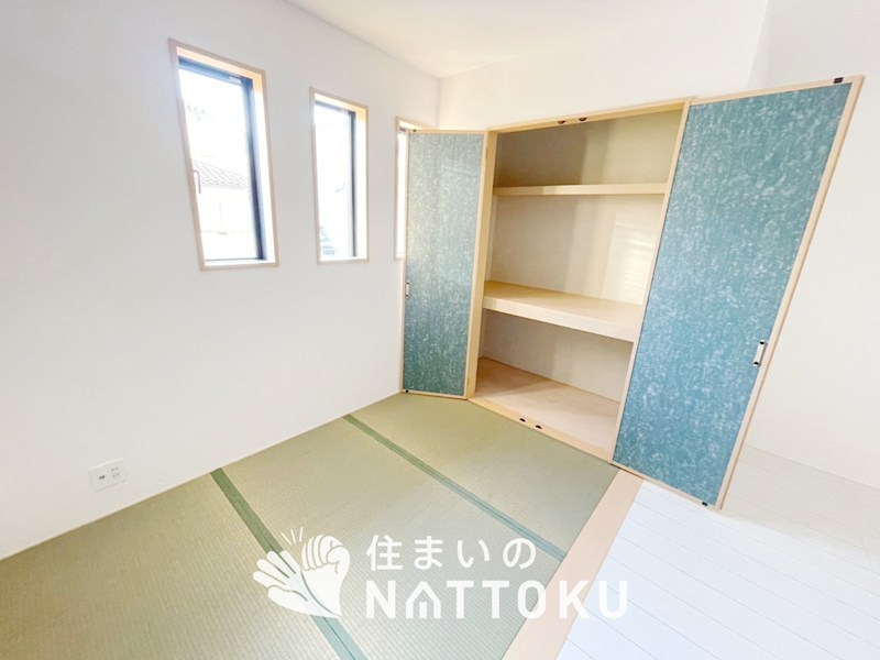 明石市西明石町　A号棟 内観写真（リビング以外の居室）