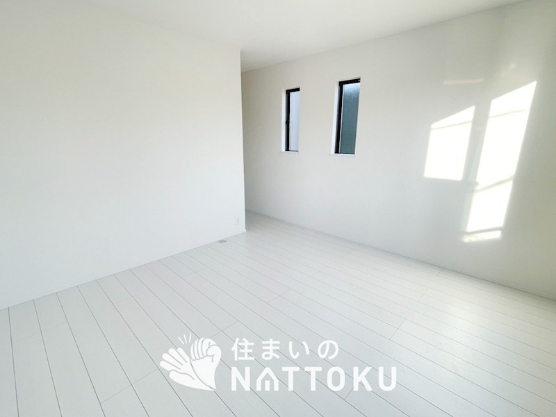 明石市西明石町　A号棟 内観写真（リビング以外の居室）
