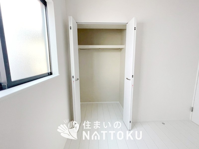 明石市西明石町　A号棟 内観写真（収納）