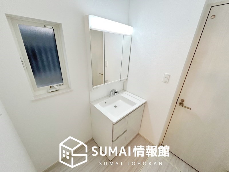 明石市中朝霧　第2期　 内観写真（洗面台・洗面所）
