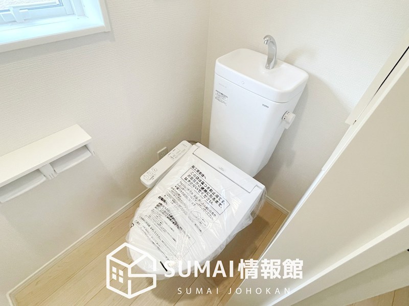 小野市中町　第6期　4号地 内観写真（トイレ）