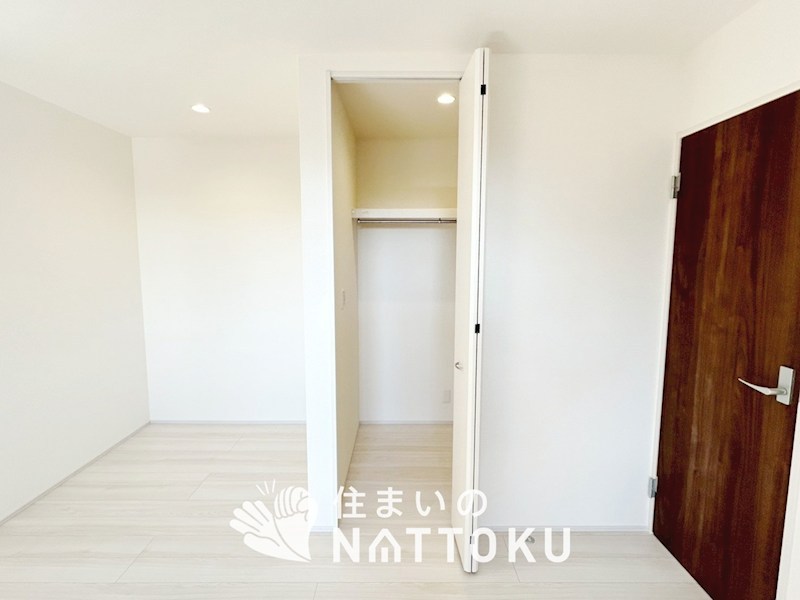 西脇市小坂町　第5期　 内観写真（収納）