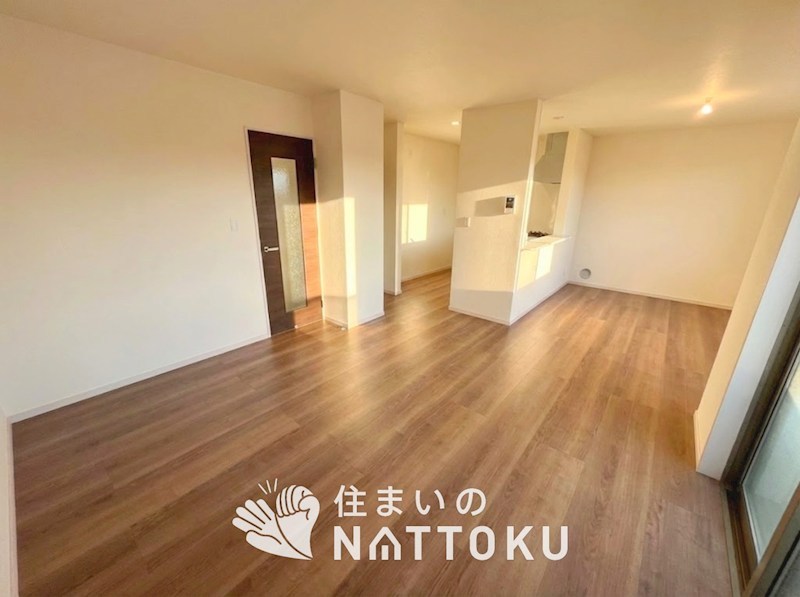 枚方市楠葉野田　第3期　4号地 内観写真（リビング）