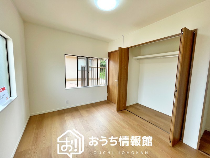 可児市愛岐ケ丘 内観写真（リビング以外の居室）