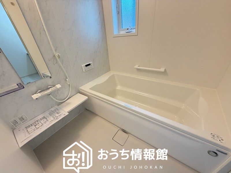 一宮市今伊勢町馬寄　第8期　2号棟 内観写真（浴室）