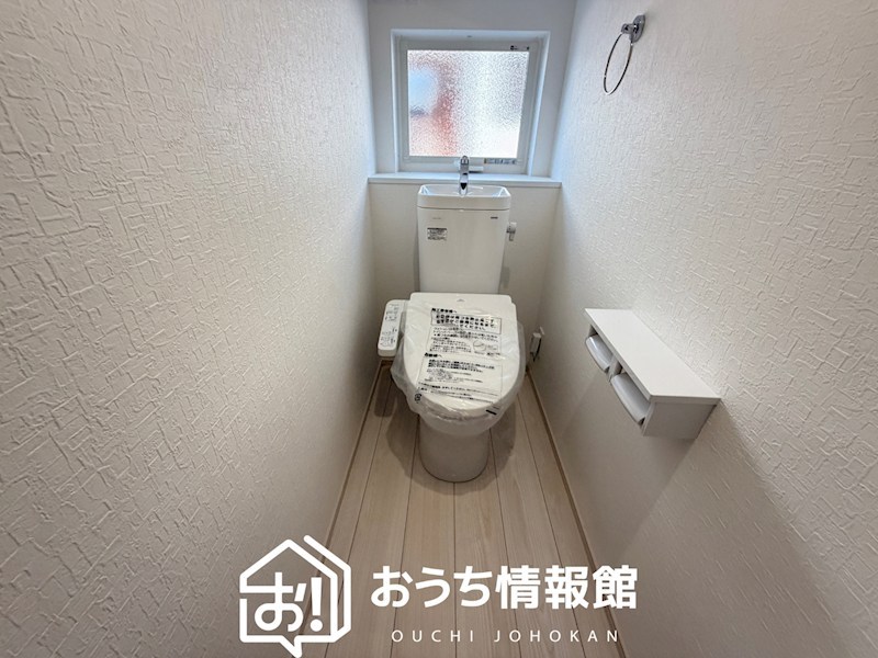 一宮市今伊勢町馬寄　第8期　2号棟 内観写真（トイレ）