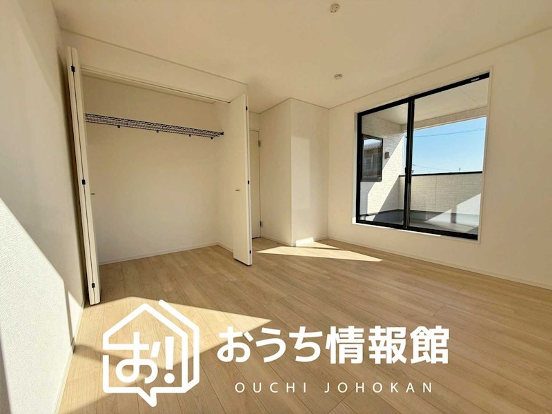 亀山市羽若町　第1期　4号棟 内観写真（リビング以外の居室）