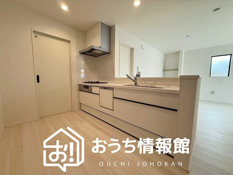 亀山市山下町　第1期　3号地 内観写真（キッチン）