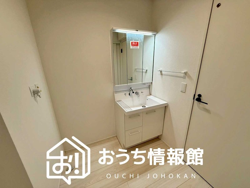 亀山市山下町　第1期　3号地 内観写真（洗面台・洗面所）