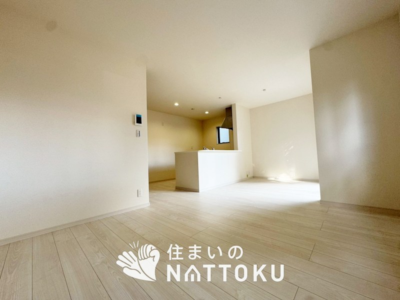 東大阪市寺前町　第2期　5号地  内観写真（リビング）