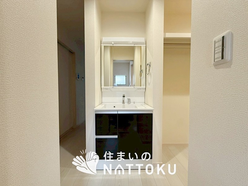 大阪市生野区田島 内観写真（洗面台・洗面所）