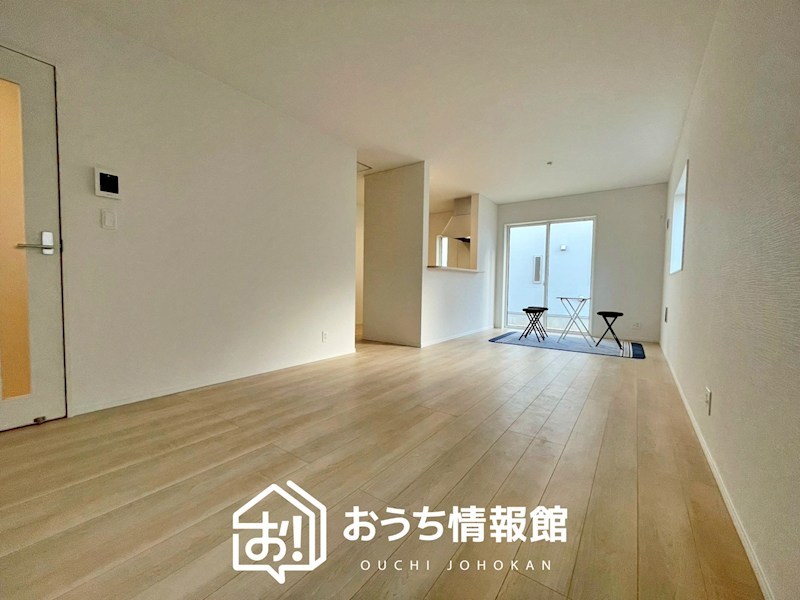 一宮市三条ヱグロ　第6期　4号地 内観写真（リビング）