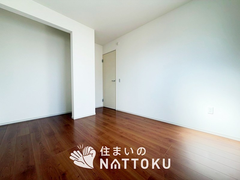 草津市平井　第2期　2号地 内観写真（リビング以外の居室）