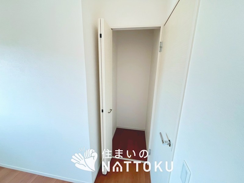 草津市上笠　第1期　1号地 内観写真（収納）