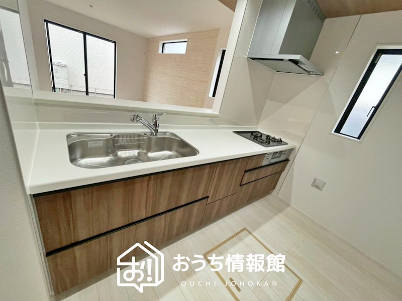犬山市鳥屋越　2号棟 内観写真（キッチン）