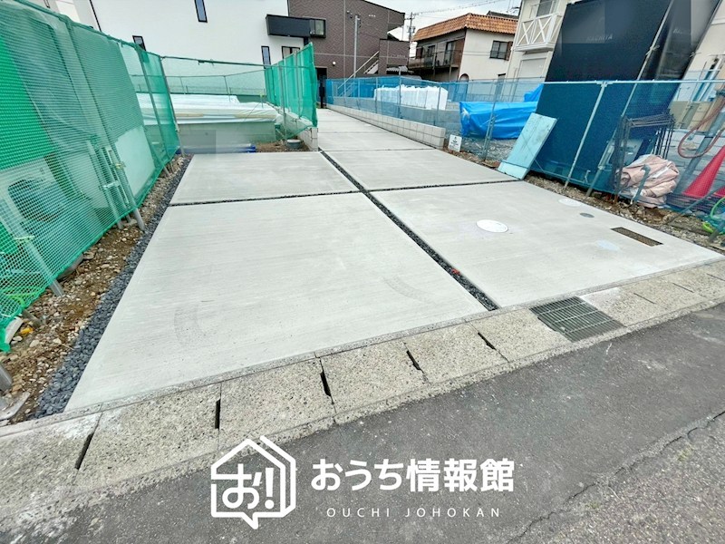 犬山市鳥屋越　2号棟 現地写真（駐車場）
