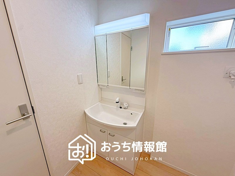 彦根市東沼波町　第6期　1号地 内観写真（洗面台・洗面所）