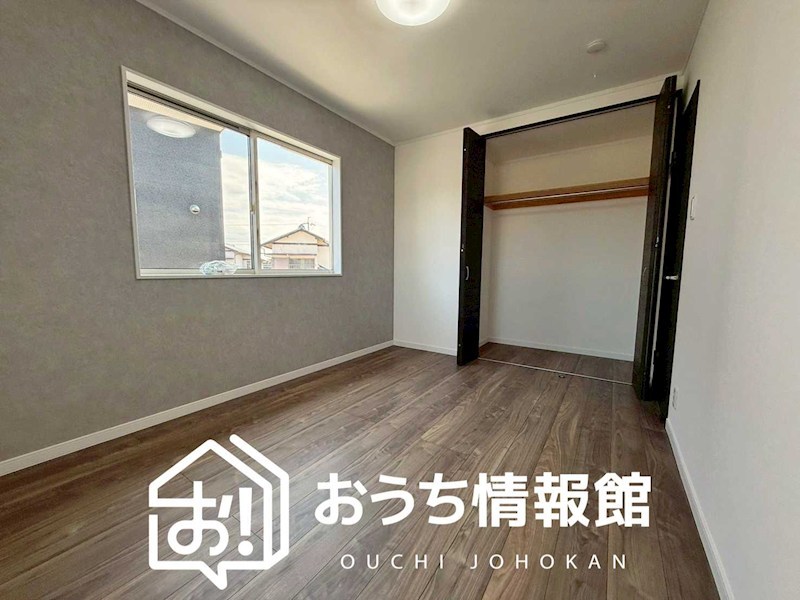 四日市市東坂部町　 内観写真（リビング以外の居室）