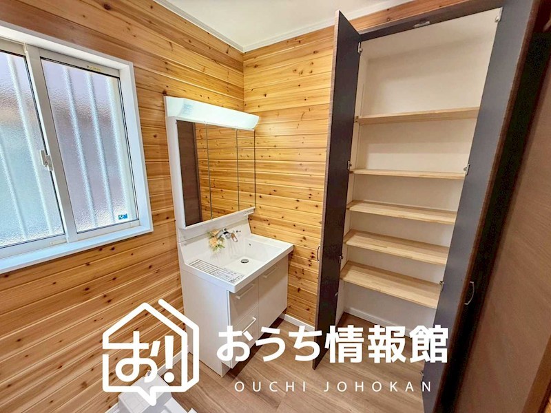 四日市市東坂部町　 内観写真（洗面台・洗面所）