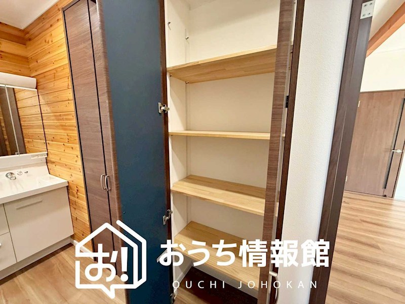 四日市市東坂部町　 内観写真（収納）